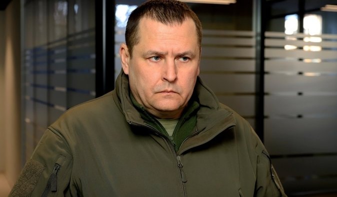 "Черга дійшла до мене": у Дніпрі дрон упав біля дому мера Філатова (фото)