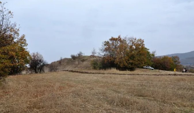 Обнаруженная в Турции гробница может принадлежать члену семьи "золотого" царя Мидаса (фото)