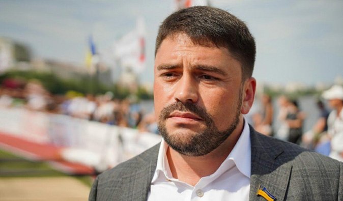 Подозреваемый во взяточничестве Трубицын исключен из "Слуги народа", — Шуляк