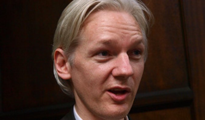 На охрану Ассанжа потратили почти три миллиона фунтов