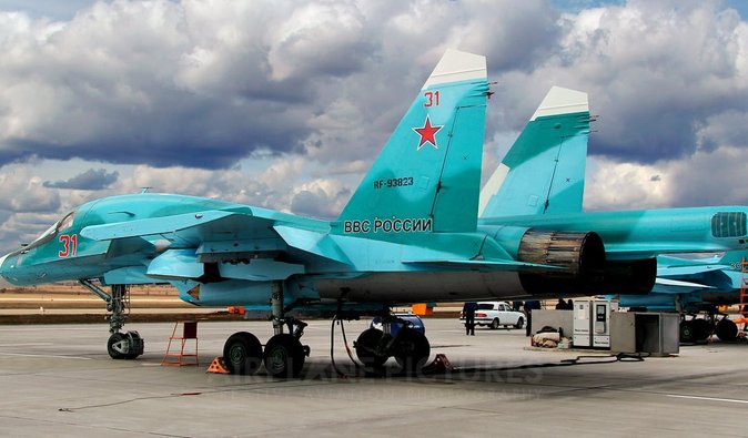 Как Китай обеспечивает Су-34 и Су-35 РФ супершинами и топливом для "вечных" двигателей, — расследование