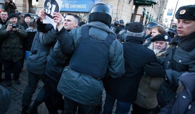 В России задержали 150 митингующих, в их числе - украинцы