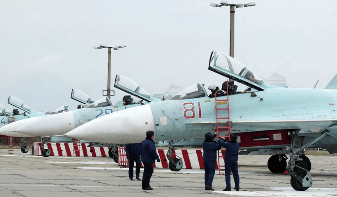 Дроны СБУ поразили два Су-27 в оккупированном Крыму: их стоимость достигает $70 млн (фото)