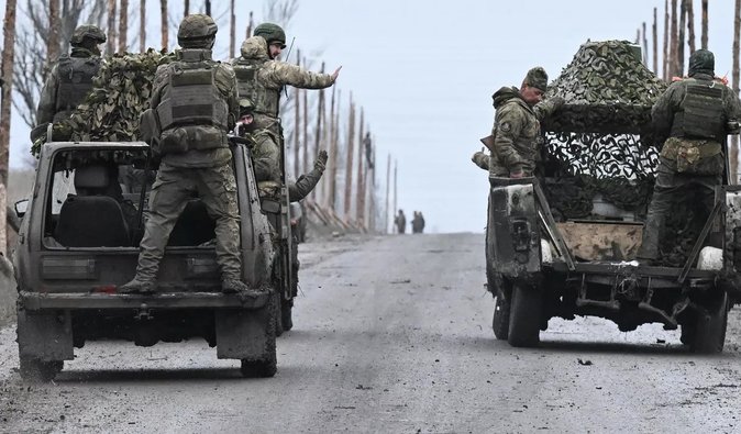 "Продолжает поглощать город": в DeepState объяснили, что делают ВС РФ с Гуляйполем (карта)