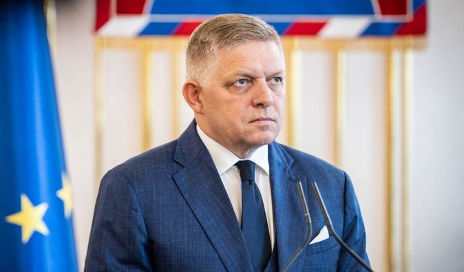 Газ на условиях России или сокращение помощи Украине: как Фицо угрозами Киеву роет яму для Словакии