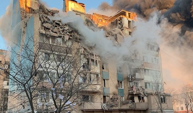 Обстрел Тернополя: умерла 12-летняя девочка, которую вытащили из руин многоэтажки, — Надал