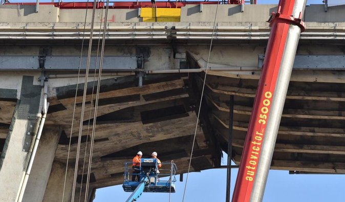 В Генуе сносят мост, из-за обвала которого погибли 43 человека