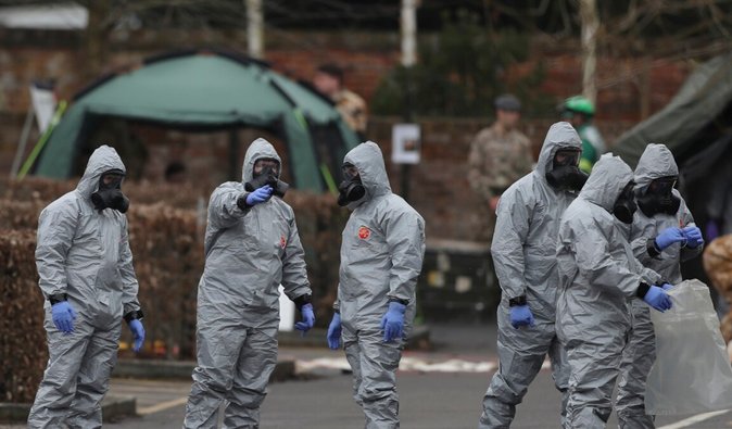 Компании из ФРГ годами могли поставлять в РФ ядовитые вещества для создания "Новичка", — СМИ