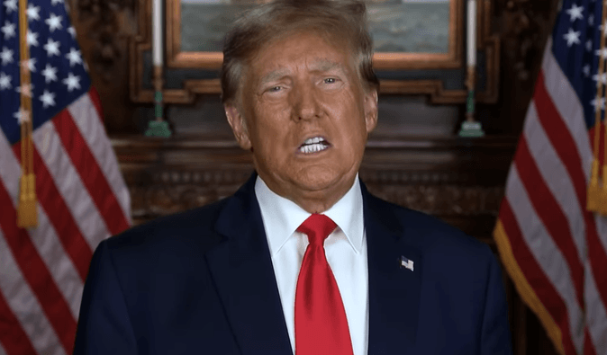 Трамп анонсировал действия США в отношении Ирана: "Нанесем очень сильный удар там, где это больно"