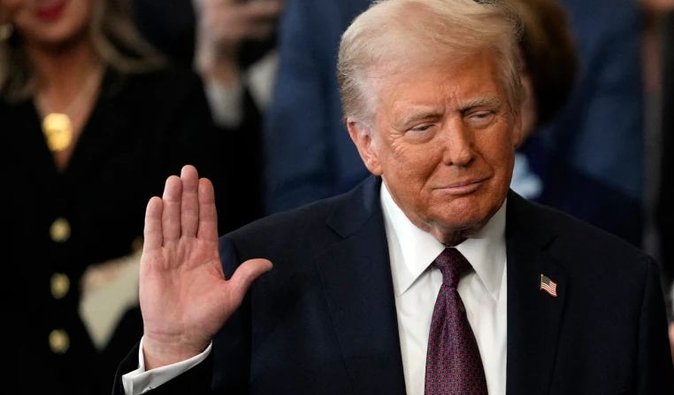 "РФ не отримала підтримки": у Трампа назвали "смішною" критику послаблення санкцій