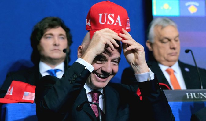 Спорт не вне политики: МОК проведет расследование в отношении главы ФИФА из-за "Совета мира" Трампа