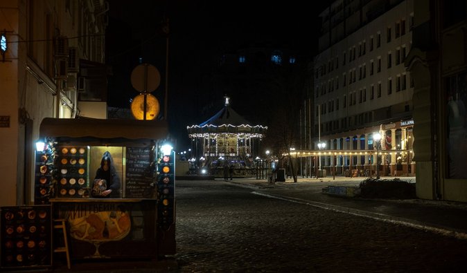 Графіки відключень на 20 січня: хто сидітиме без світла 17 годин