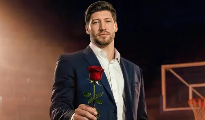 Играл за российский ЦСКА во время войны: вокруг нового "Холостяка" разгорелся скандал