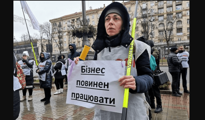 В Украине еще около 50 тыс. человек смогут получить "карантинные" 8000 грн