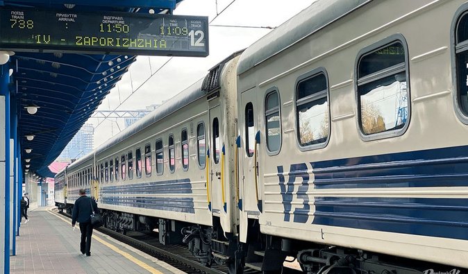 За комфорт придется платить: в "Укрзалізниці" раскрыли, какие есть нюансы бесплатных поездок