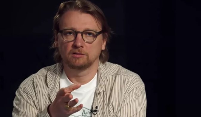 Скандал с фейковыми бронированиями: СМИ получили подтверждение трудоустройства Петрова