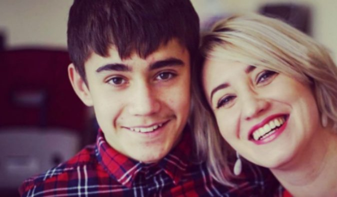 Посольство Украины заявило, что избитый в Париже украинец не был "известен полиции"