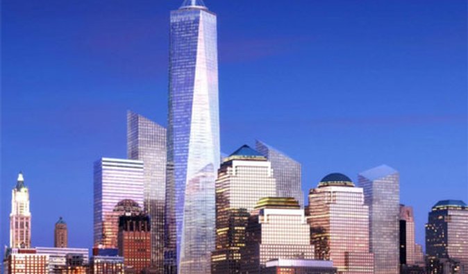 В Нью-Йорке на месте башен-близнецов выросла Башня свободы