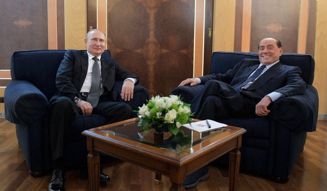 "Целование кровавых рук Путина": в МИДе ответили на критику Берлускони в адрес Зеленского