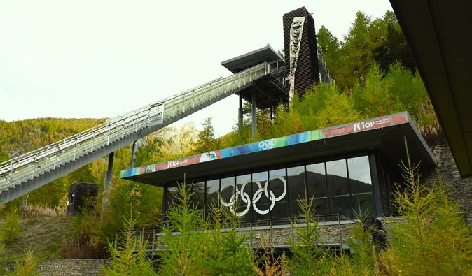 Розруха на тлі Альп: блогери показали, який вигляд мають олімпійські об'єкти в Турині (фото, відео)