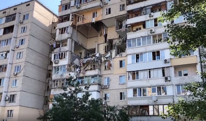 Следствие через 14 месяцев выяснило причину взрыва дома на Позняках (фото)