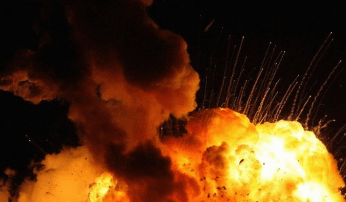 В Киеве прогремели взрывы, в области перебои со светом: россияне атаковали Украину баллистикой