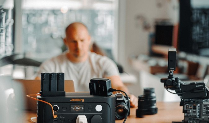 Краще, ніж генератори: експерти назвали ідеальну зарядну станцію для дому (фото)