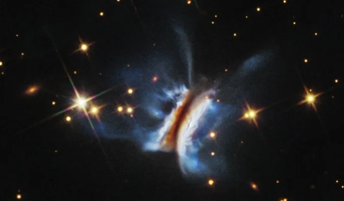 Может сформироваться сразу несколько планет-гигантов: ученые исследуют таинственный IRAS 23077+6707 (фото)