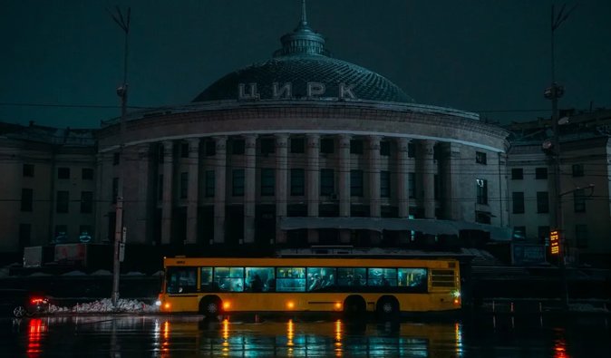 Света не будет по 15 часов: энергетики обнародовали графики на 8 декабря