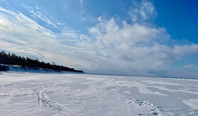 Настоящий "Северный полюс" на Киевском море: вблизи столицы нашли интересную локацию (видео)
