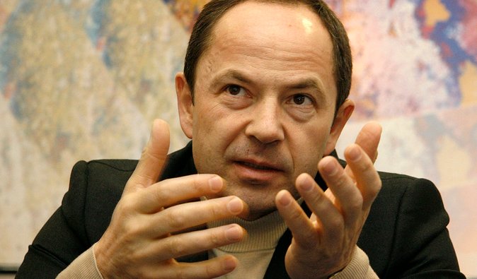 Украине нужна стратегия предупреждения сиротства, – Тигипко