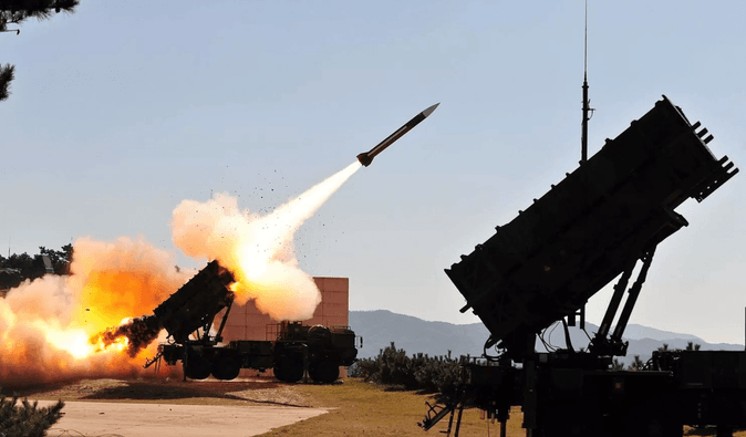 Почему Patriot не сбил баллистику и как работали F-16 и Mirage во время удара РФ, — Игнат