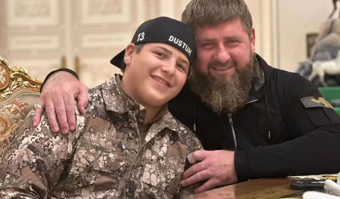 Адам Кадыров попал в ДТП: за рулем авто был начальник охраны, а в аварии погиб мужчина, — СМИ