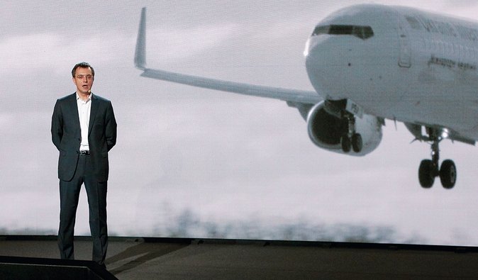 На земле и в небе. Владимир Омелян о перспективах транспортной отрасли