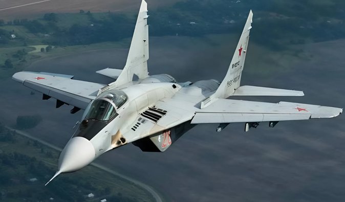 ГУР знищило літак МіГ-29 ЗС РФ у Криму: як провели операцію за 300 км від України (відео)