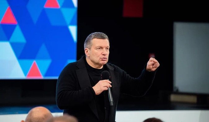 Удар по заводу "Кремній Ел": пропагандист Соловйов назвав жителів Брянська "поганими тварюками"