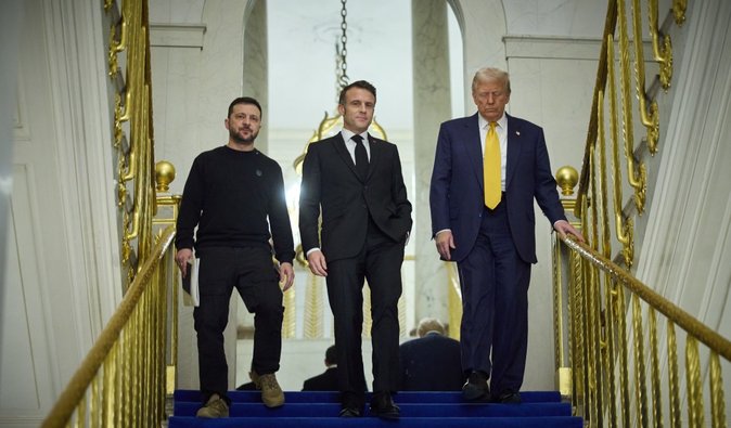 "Хотим, чтобы был мир": Зеленский о переговорах с Трампом и Макроном в Париже (видео)