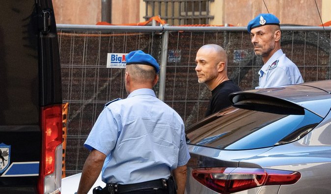 Подрыв "Северного потока": подозреваемый Кузнецов служил в ВСУ и имеет право на защиту, — СМИ