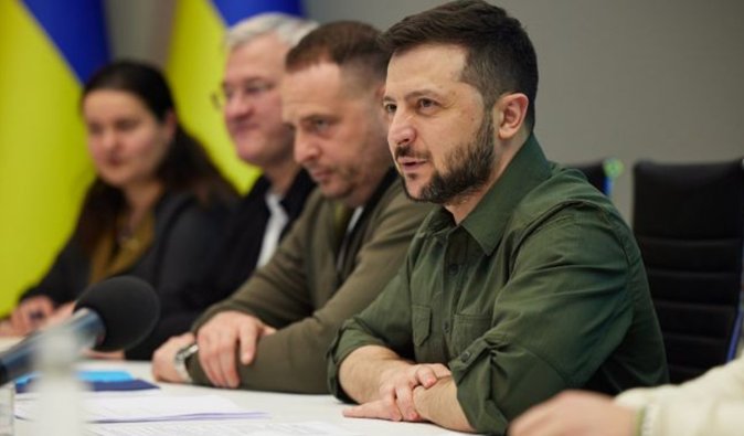 "Ездит практически каждый день": Зеленский возобновил общение с Ермаком, — СМИ