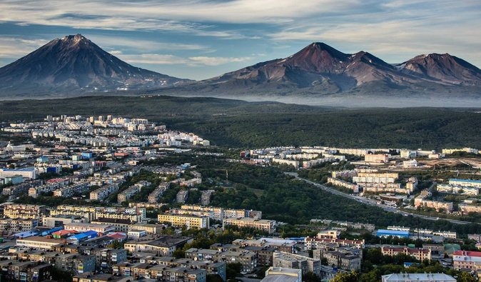 Новое мощное землетрясение всколыхнуло Камчатку: жителей предупредили об угрозе цунами (видео)