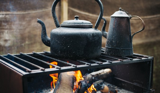 Побег из холодного города: выживет ли горожанин в селе зимой