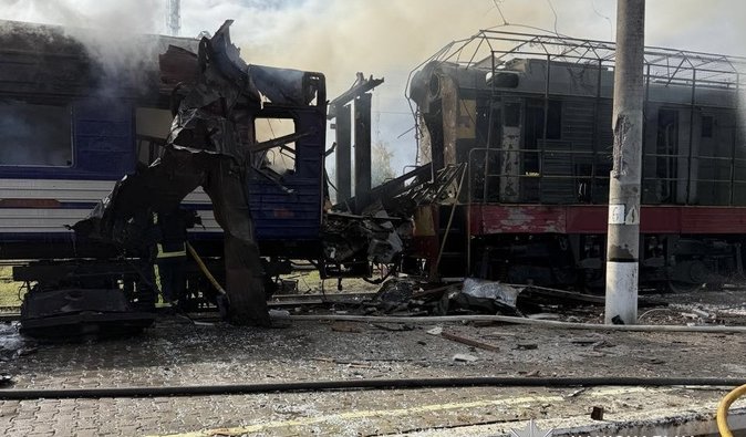 Урсула фон дер Ляєн емоційно відреагувала на удари Росії по Шостці