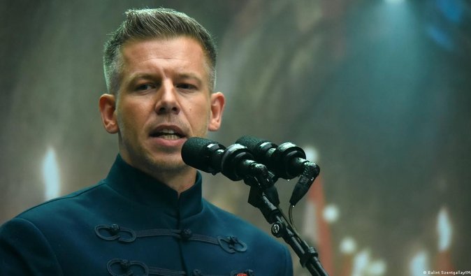 "Пропагандистские новости": Мадьяр прокомментировал возвращение Украине средств "Ощадбанка"