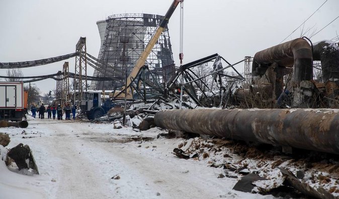 Графіки відключень світла на 15 лютого: у кого вимикатимуть електроенергію у неділю