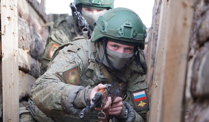 Расстреляли из автоматов: ВС РФ казнили пленных бойцов ВСУ на Донбассе