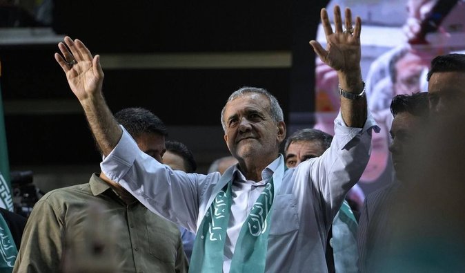 Иран выбрал нового президента: им стал реформатор с азербайджанскими корнями