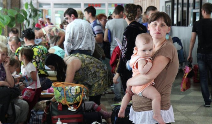 Не завозить мигрантов, а возвращать своих. Что спасет Украину от демографической катастрофы