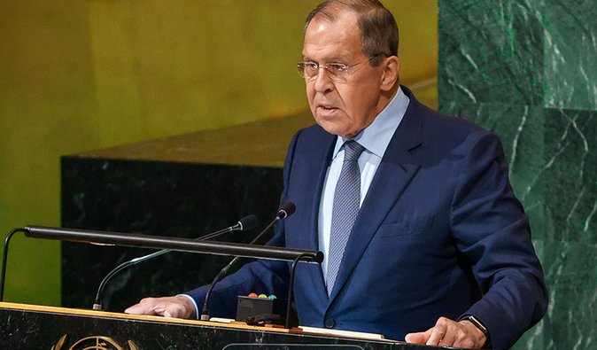 "Милосердия не будет": Лавров упрекнул Запад в "повторении опыта Гитлера" и пригрозил ответом