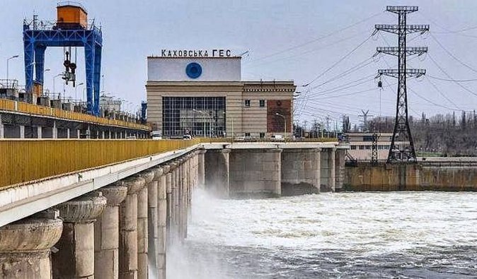 18 жовтня — день Каховської ГЕС: як росіяни за секунду підірвали станцію, яка давала воду в Крим