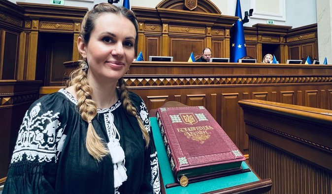 К нардепу Скороход пришли с обысками: ее подозревают в получении крупной взятки, — СМИ